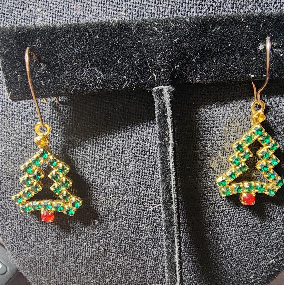 VINTAGE CHRISTMAS TREE EARRINGS